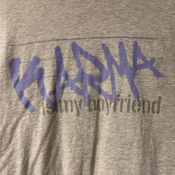 SOLD || TAYLOR SWIFT KARMA cropped ringer tee | plus size 3xl | official merch - Picture 2 of 3